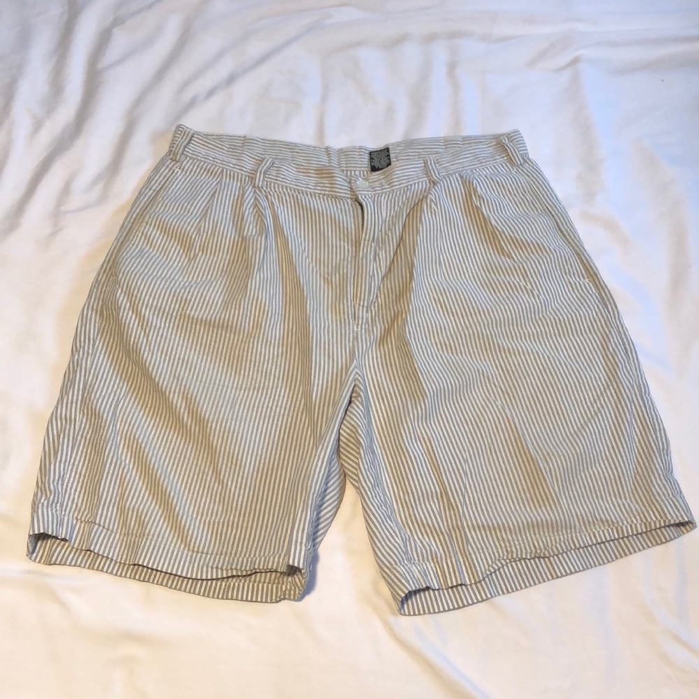 Jos A Bank shorts